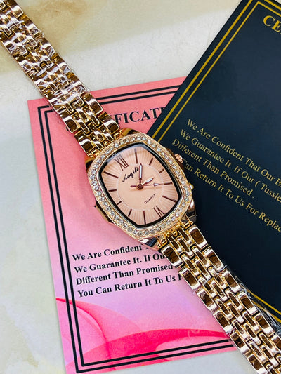 Aoqili Vertical Rose Gold Watch for her