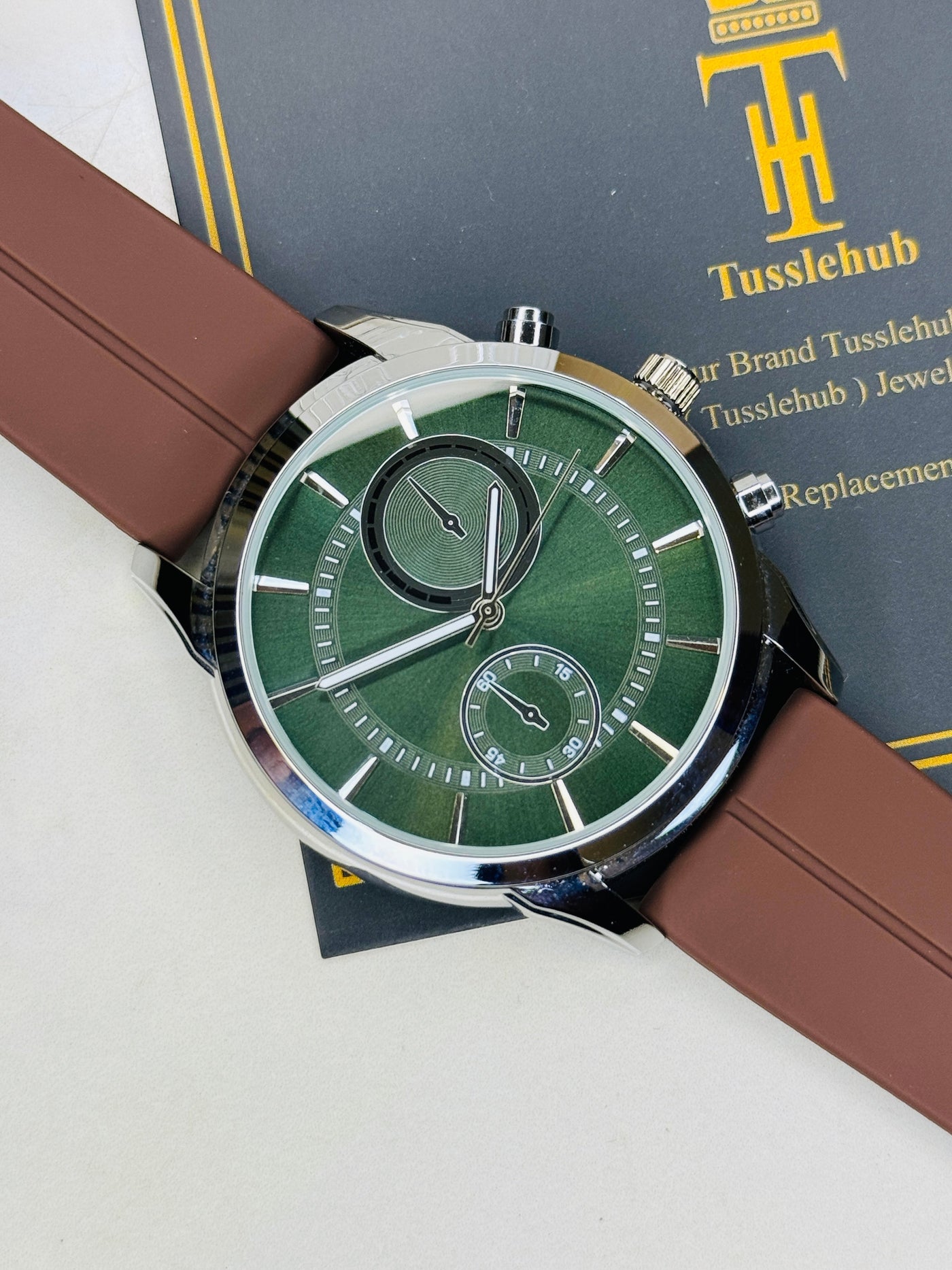 Brown Forest Polo Magnet Strap Watch