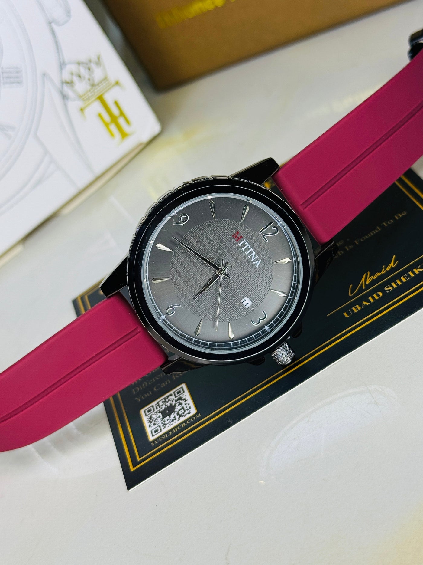 Maroon Black Mitina Magnet Strap Watch